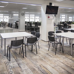 BOHEMIA ENERGY Praha, LVT Milliken